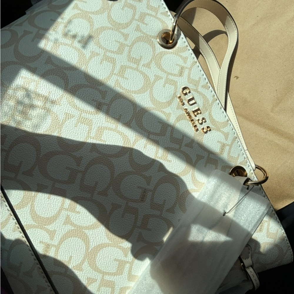 GUESS Cream and Tan Tote Bag